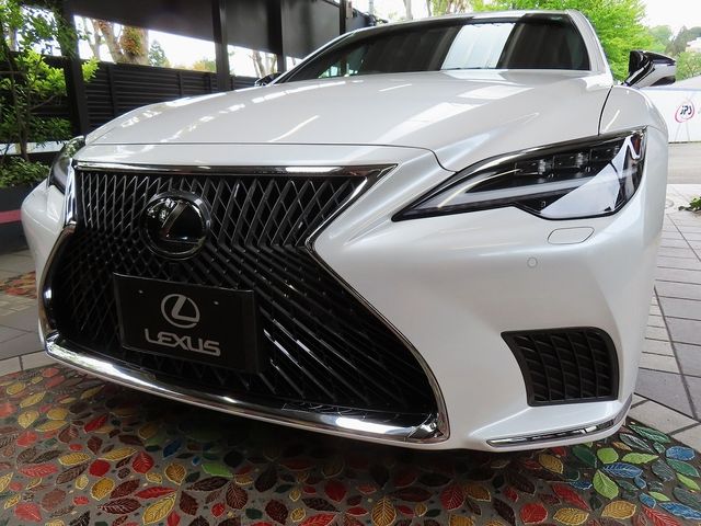 TOYOTA / LEXUS LS500