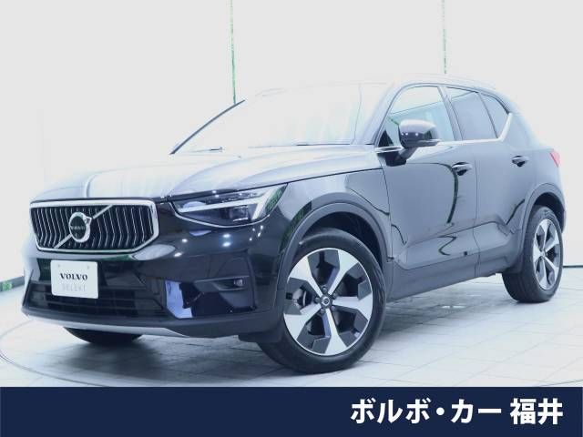 VOLVO / VOLVO XC40