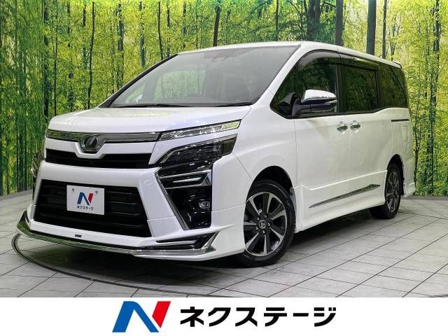 TOYOTA / VOXY