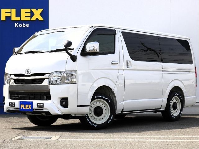 TOYOTA / HIACE van 4WD