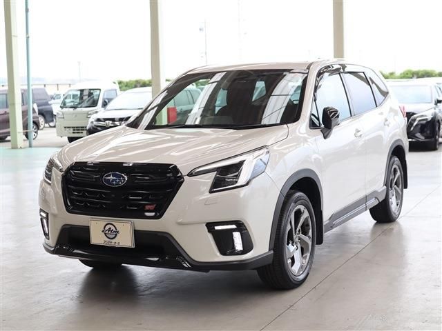 SUBARU / FORESTER