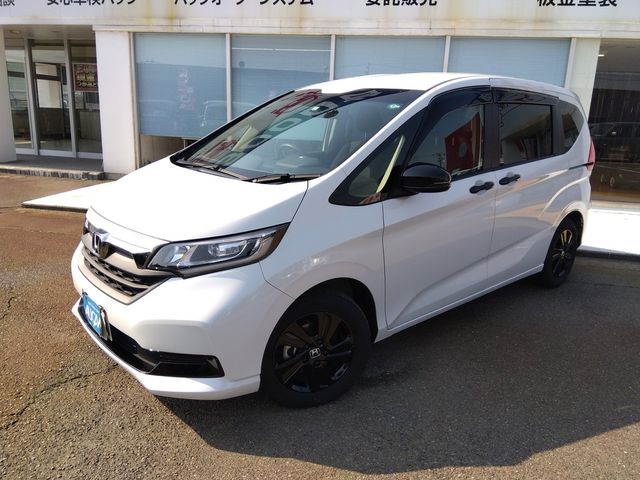 HONDA / FREED
