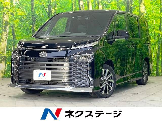 TOYOTA / VOXY