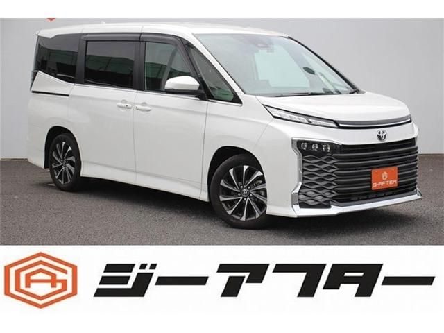 TOYOTA / VOXY