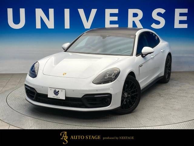 PORSCHE / PORSCHE PANAMERA