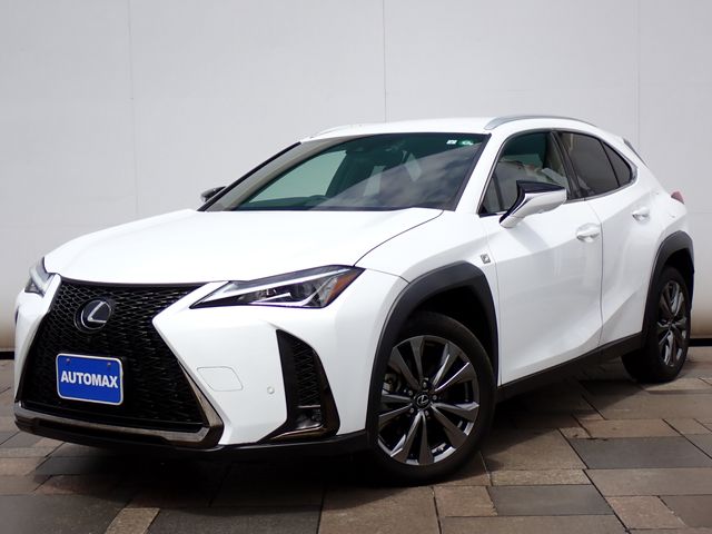 TOYOTA / LEXUS UX200
