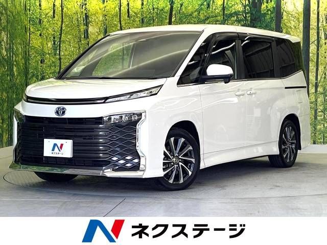 TOYOTA / VOXY HYBRID