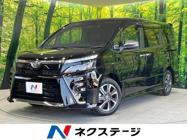 TOYOTA / VOXY
