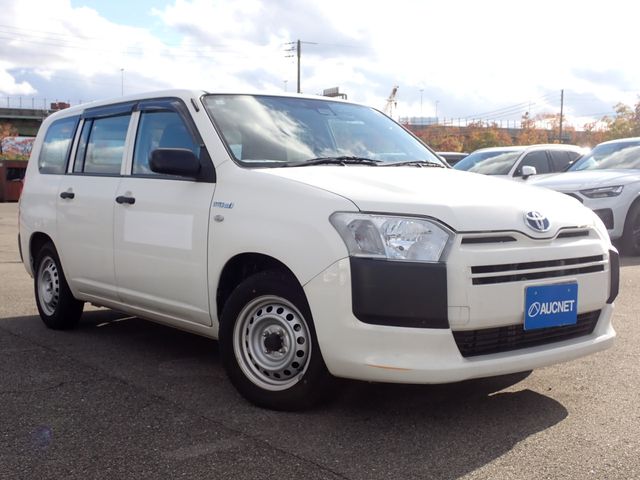TOYOTA / SUCCEED van HYBRID