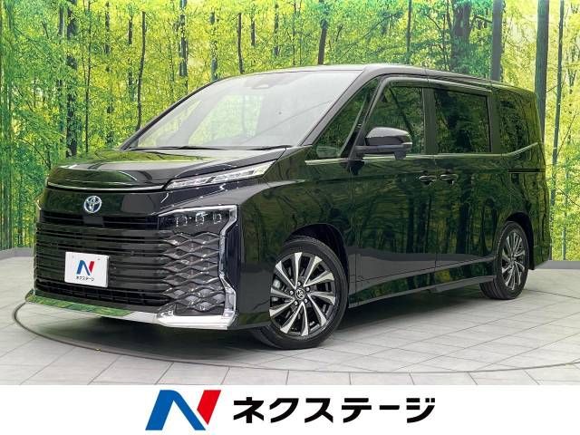 TOYOTA / VOXY HYBRID