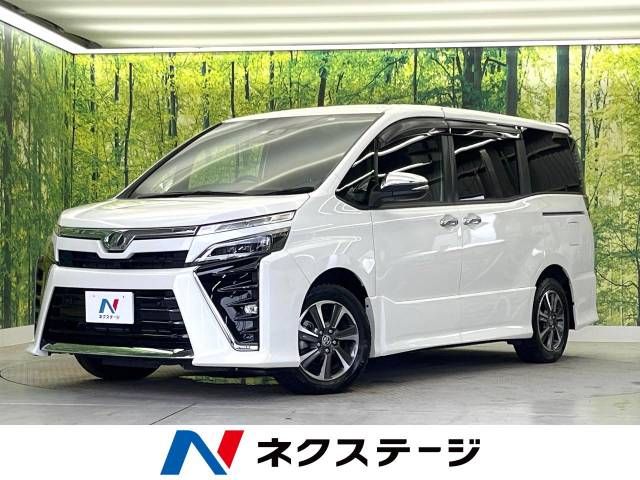 TOYOTA / VOXY