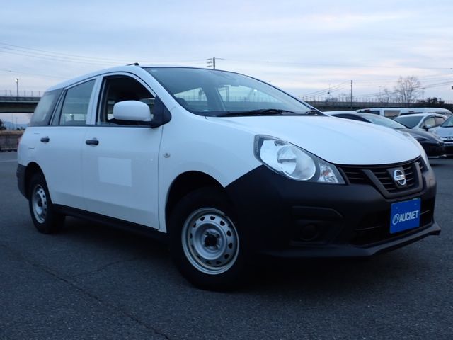 NISSAN / NV150 AD 4WD