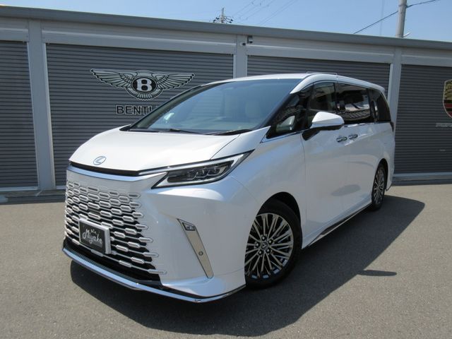 TOYOTA / ﾚｸｻｽ LM500h