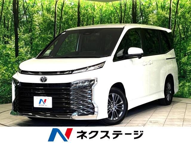 TOYOTA / VOXY