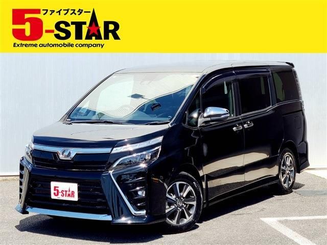 TOYOTA / VOXY