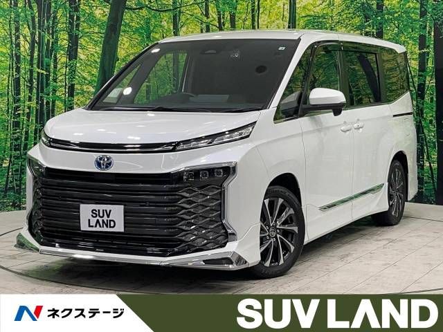 TOYOTA / VOXY HYBRID