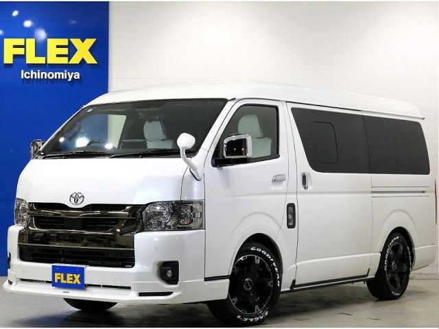 TOYOTA / HIACE van 4WD