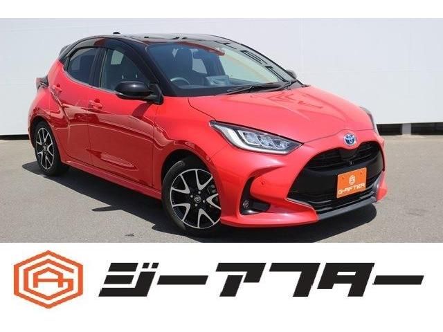 TOYOTA / YARIS HYBRID