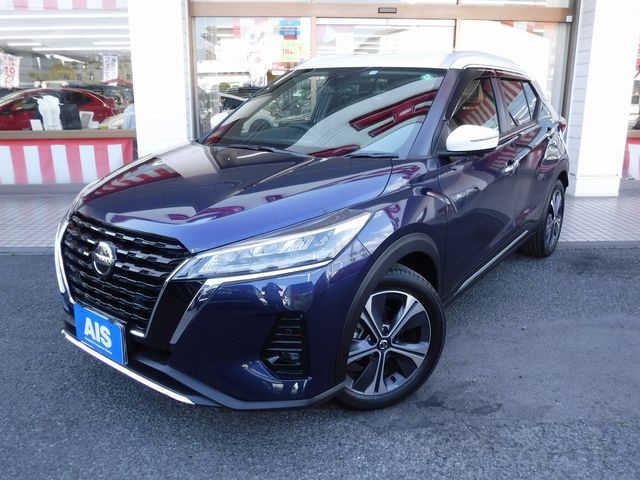 NISSAN / KICKS