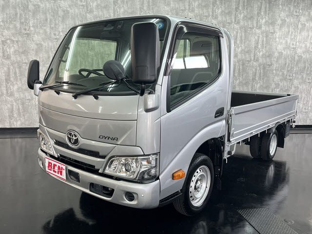 TOYOTA / DYNA