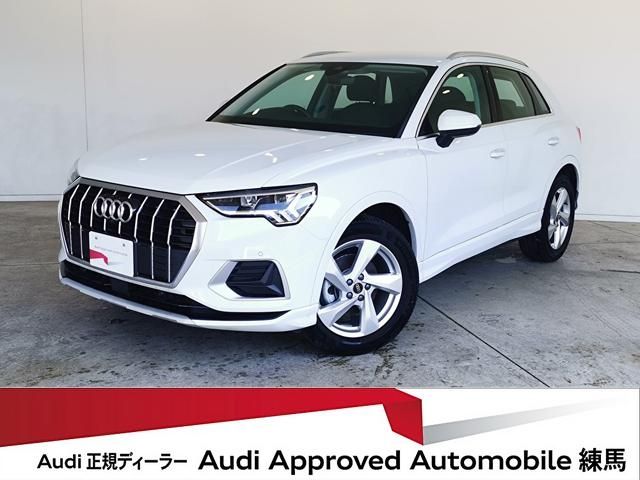 AUDI / AUDI Q3