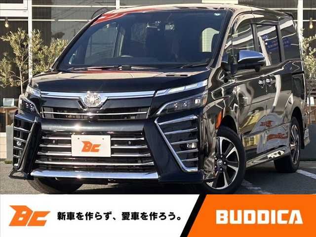 TOYOTA / VOXY