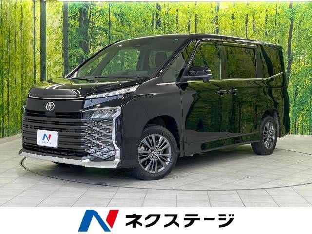 TOYOTA / VOXY 4WD