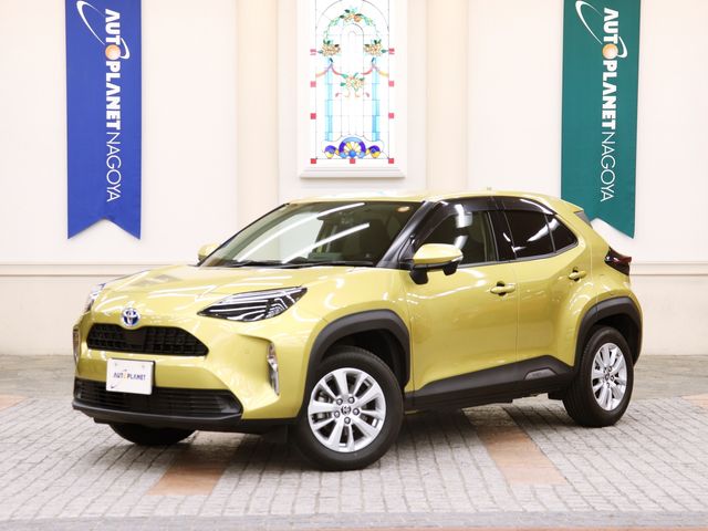TOYOTA / YARIS CROSS HYBRID