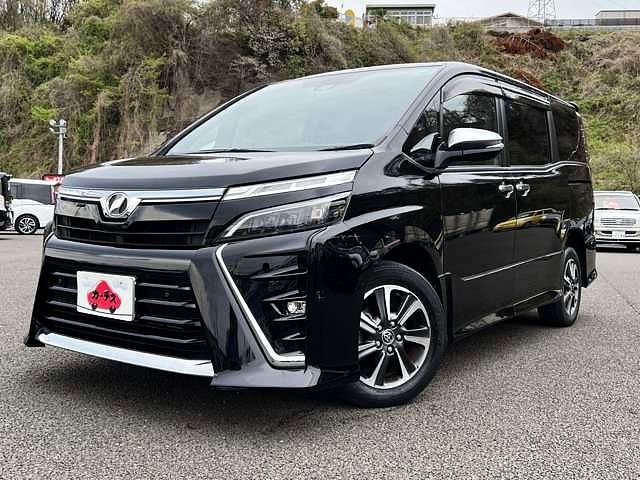 TOYOTA / VOXY 4WD