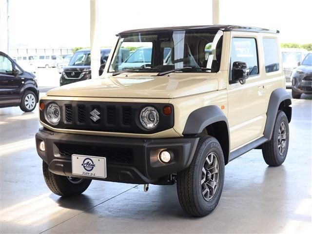 SUZUKI / JIMNY SIERRA
