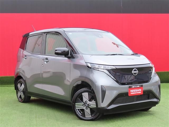NISSAN / SAKURA