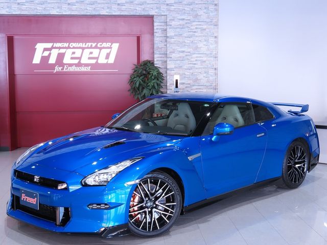 NISSAN / GT-R