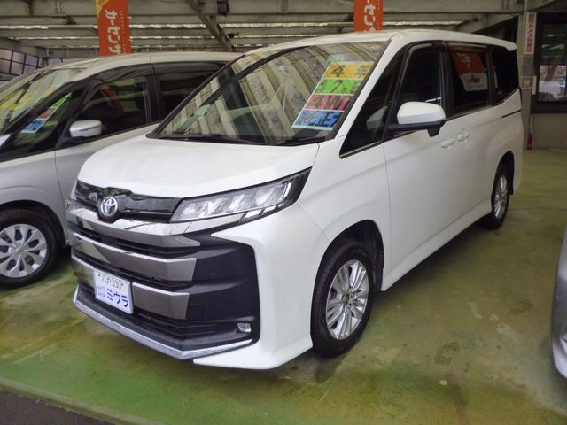 TOYOTA / NOAH 4WD