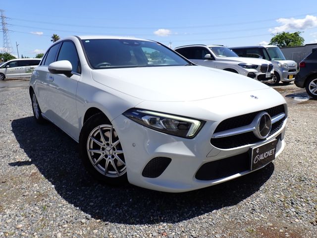 MERCEDES BENZ / MERCEDES BENZ A class