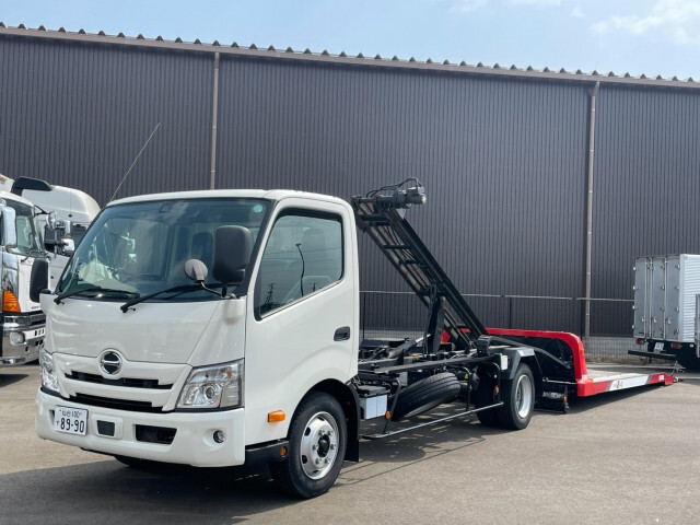 Hino / DUTRO