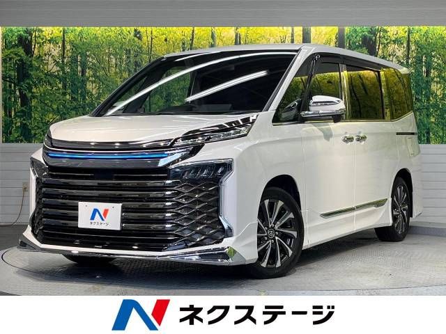 TOYOTA / VOXY HYBRID