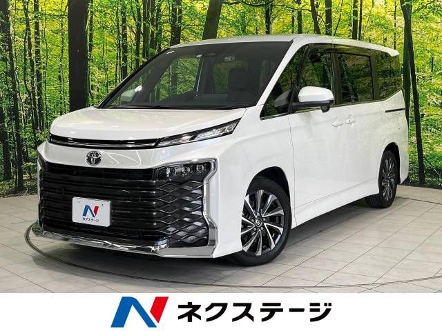TOYOTA / VOXY