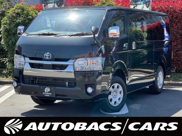TOYOTA / HIACE van 4WD