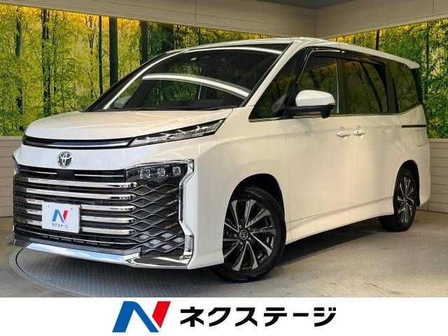 TOYOTA / VOXY