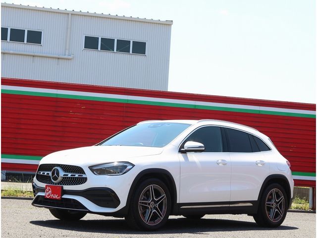 MERCEDES BENZ / MERCEDES BENZ GLA class
