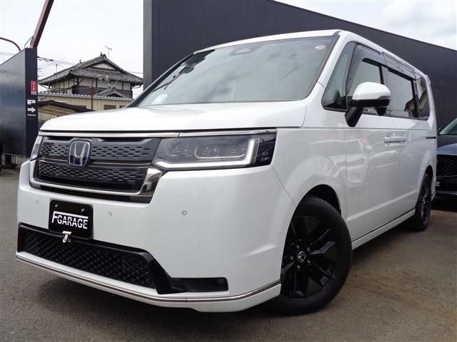 HONDA / STEPWAGON e:HEV SPADA