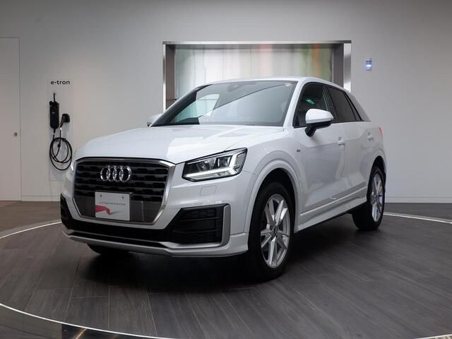 AUDI / AUDI Q2