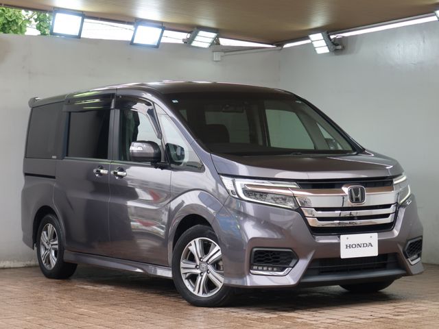 HONDA / STEPWAGON e:HEV SPADA