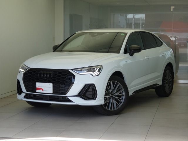 AUDI / AUDI Q3 SPORTBACK