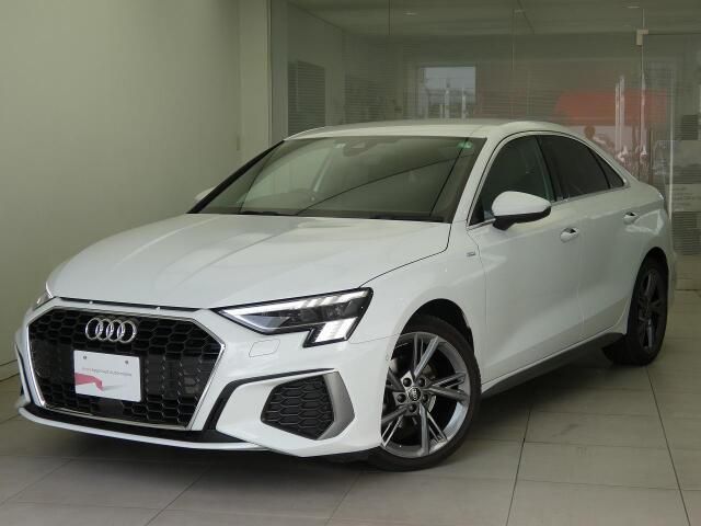 AUDI / AUDI A3 Sedan