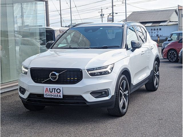 VOLVO / VOLVO XC40