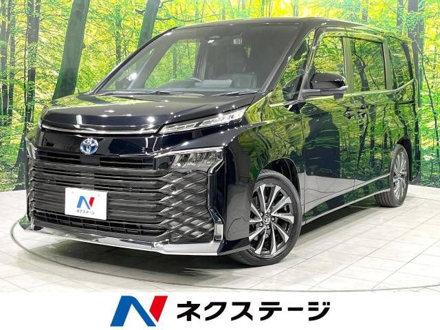 TOYOTA / VOXY HYBRID