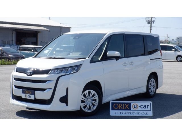 TOYOTA / NOAH
