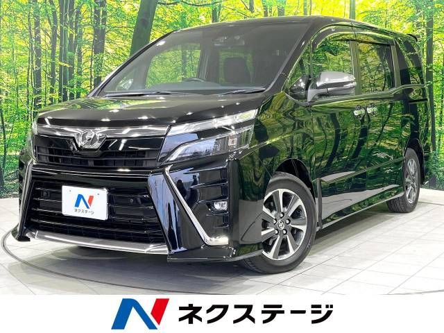 TOYOTA / VOXY