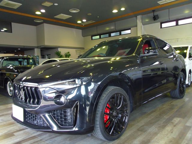 MASERATI / MASERATI Levante